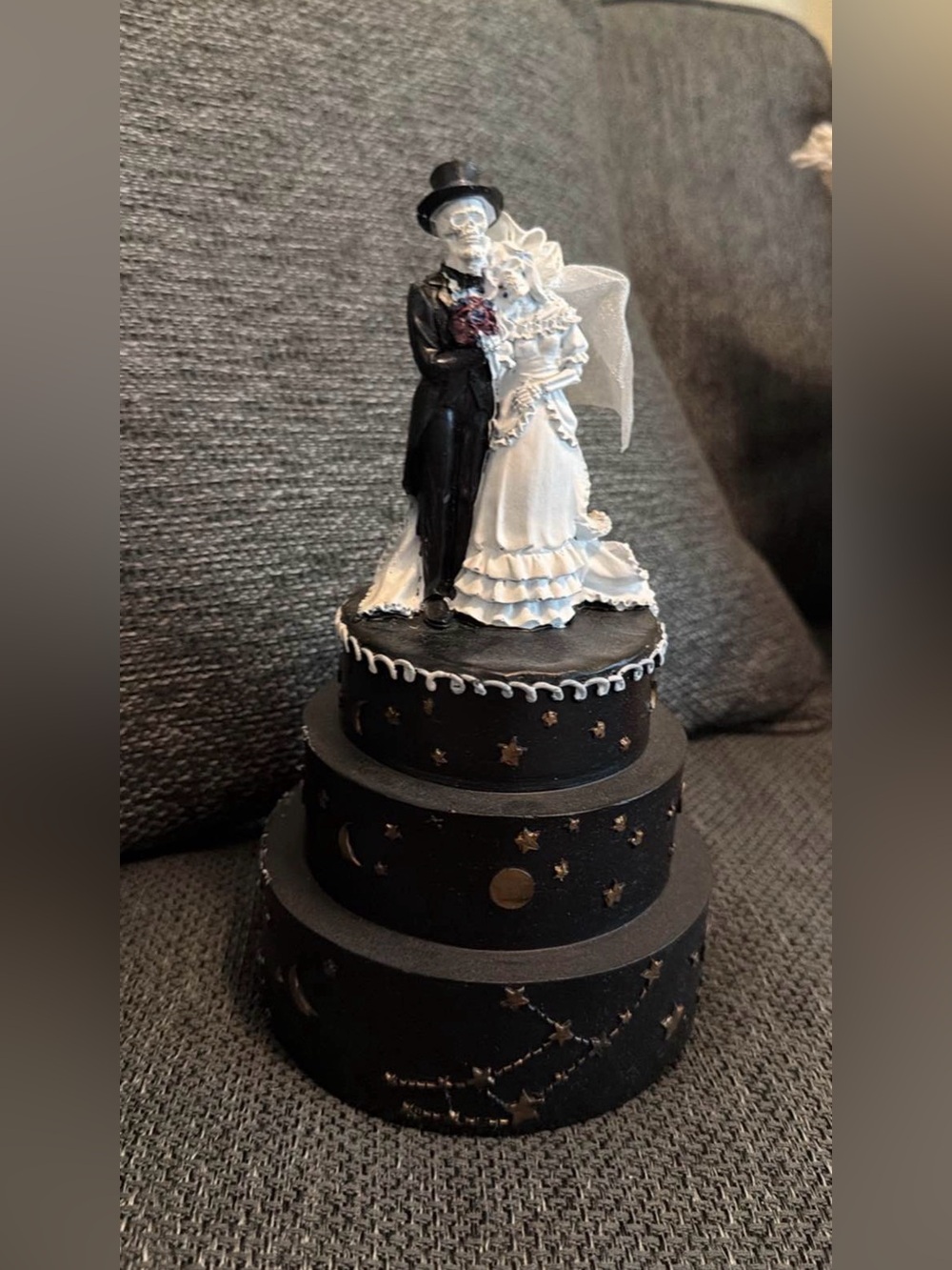 Elegant Black & White Bride and Groom Cake Topper - Home Party Supplies